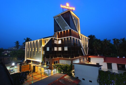Kottavathil Hotel