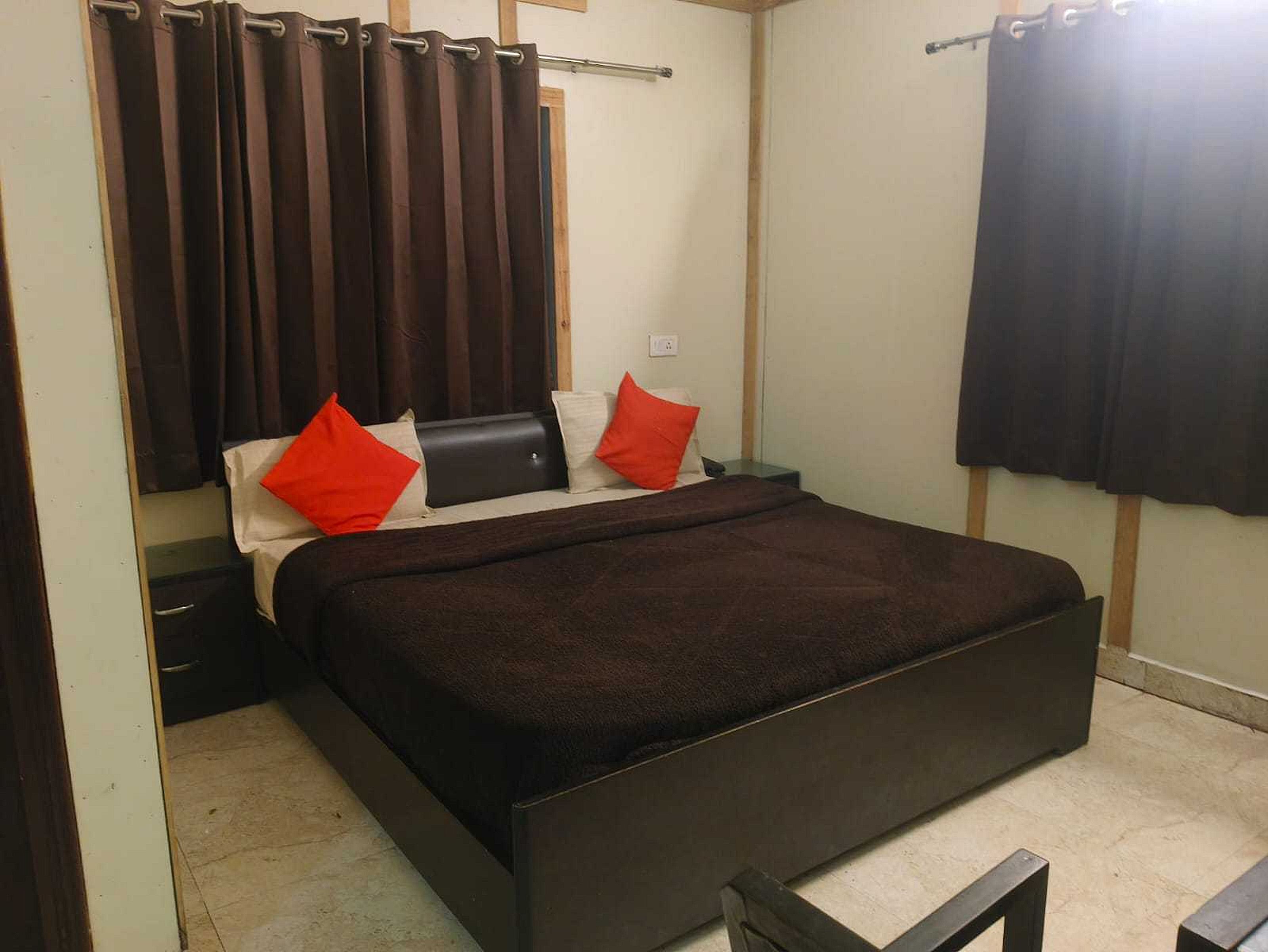 Hotel O Saffron Castle