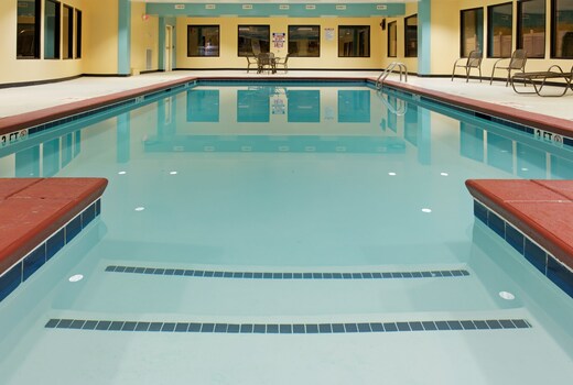Holiday Inn Express Hotel & Suites Sylacauga
