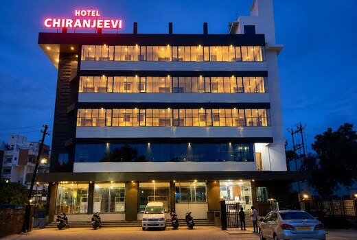 HOTEL CHIRANJEEVI
