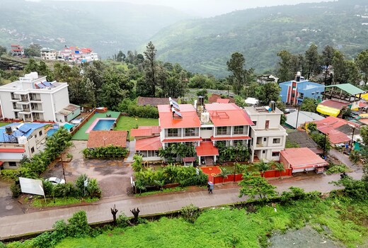 Hotel Paradise Inn