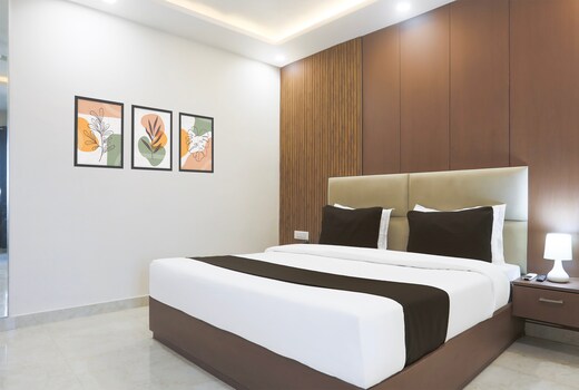 Flagship OYO Hotel O by OYO S R Galaxy