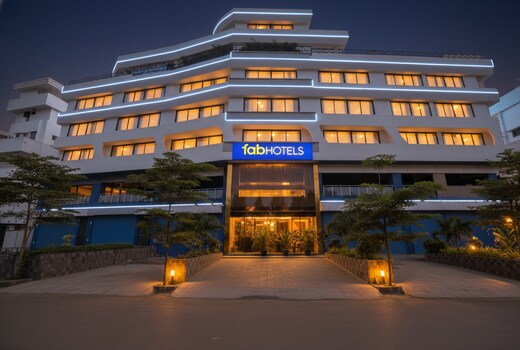 FabHotel River View