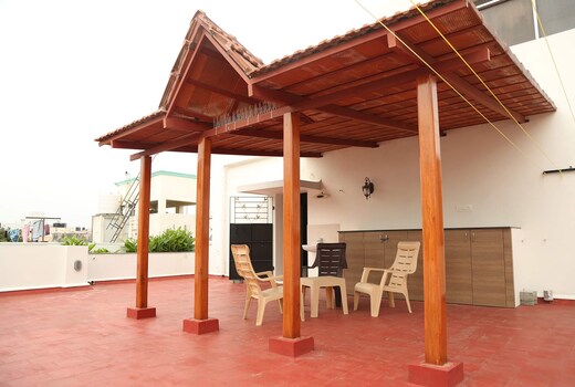 Lovely 1 BHK Apartment Relax in Open Sky Jacuzzi