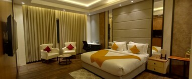 The White IBIS A Boutique Hotel