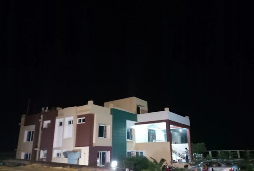 Hotel Chanakya Bar and Restaurant