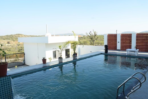 Pearl Pride Villa