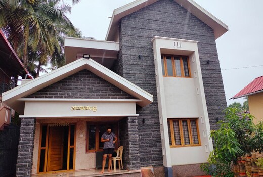Sadachandra Home Stay