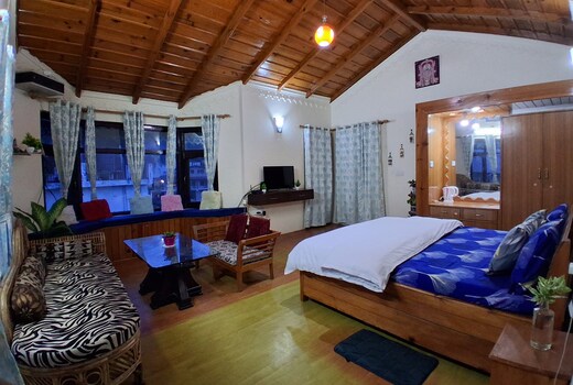Clif edge cottage Ramgarh