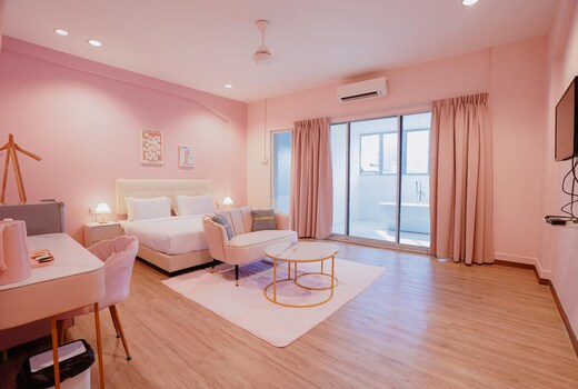 Palette Pink Cabana George Town