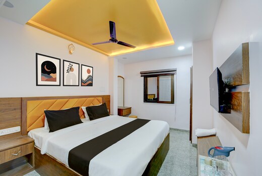 HOTEL O SHAURYA PALACE GUEST HOUSE