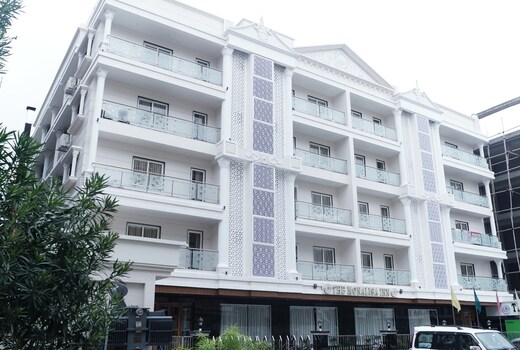 The Monalisa Inn
