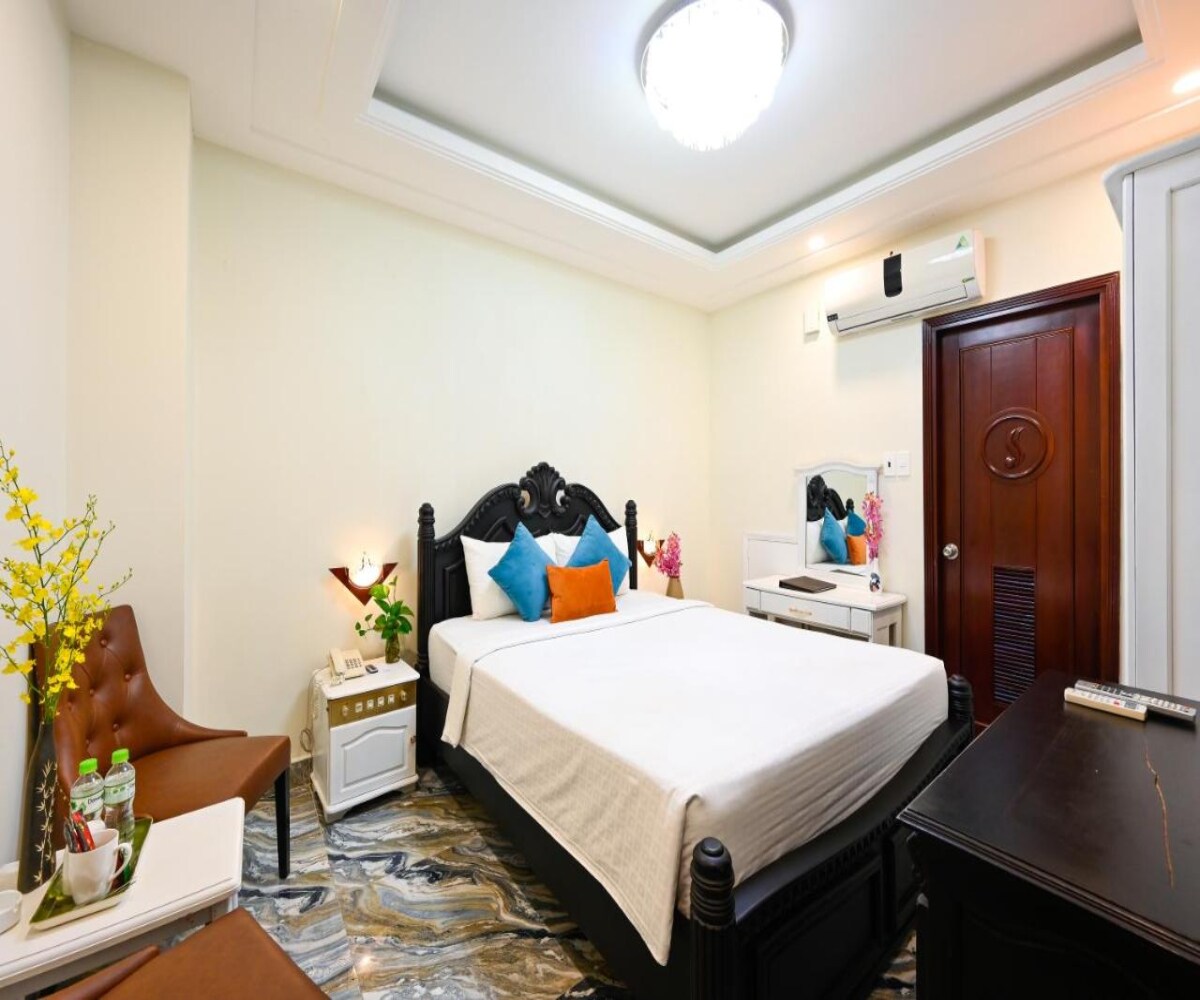 Nicecy Saigon Hotel