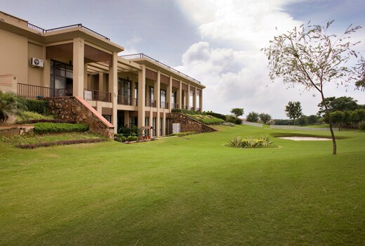 Lemon Tree Hotel, Tarudhan Valley