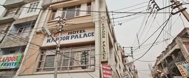 Hotel Kapoor Palace