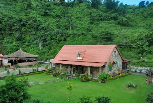 River stone Cottages