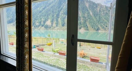 CALM N PEACE Room Type - Premium Room -Kishanganga River View