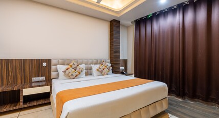 FabHotel Prime The Bentree Room Type - Suite Room