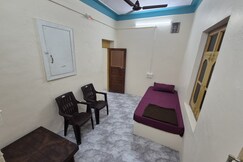 New Sri Krishna Lodge
