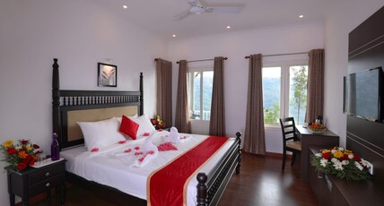 Mistaura Homes Room Type - Luxury Deluxe Room with Balcony