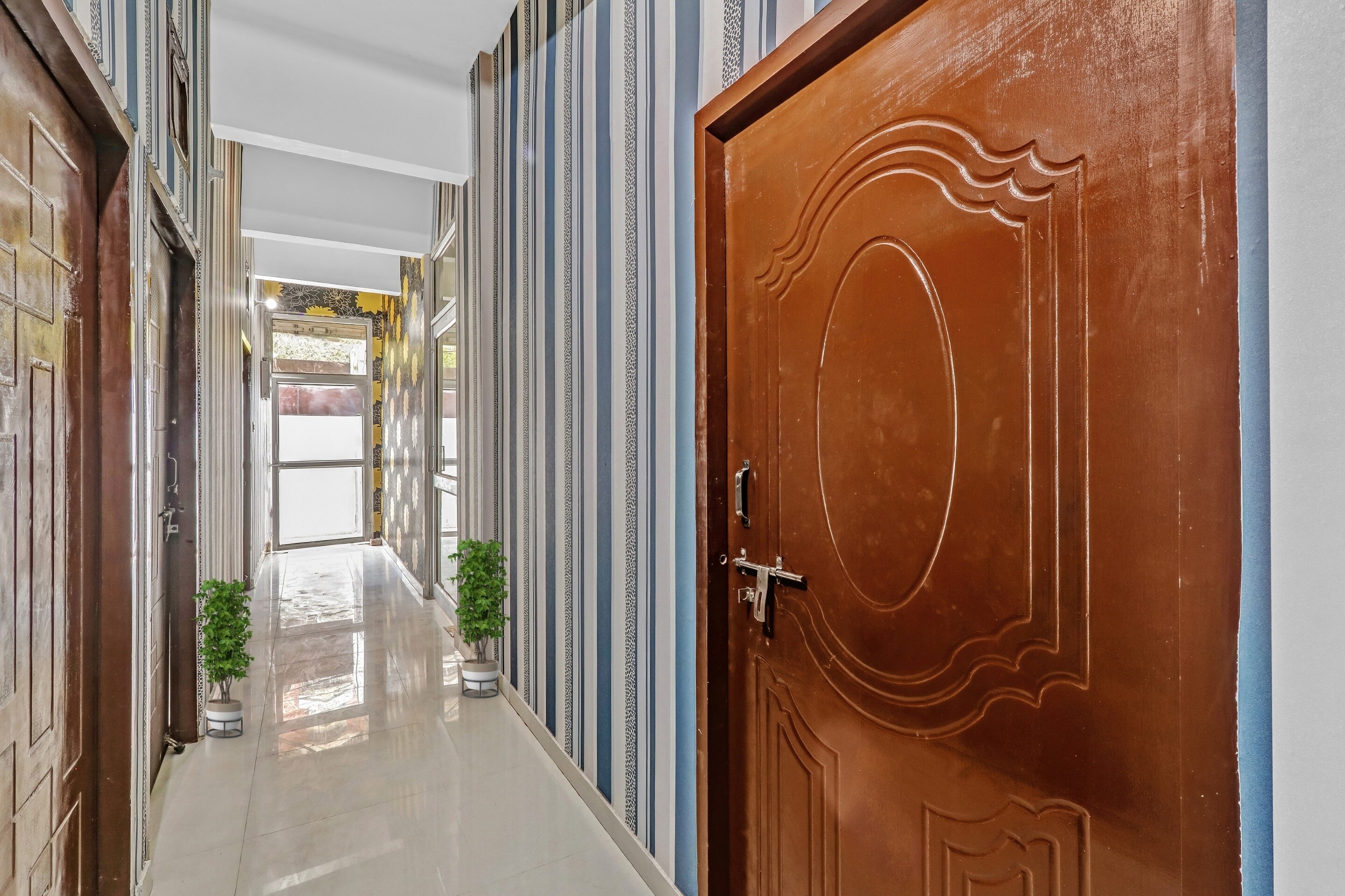 Hotel O Star Stay Guest house opposite Kendriya Bhawan - Tap to explore photos