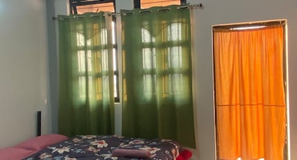 Hills & Valley Cottages and Campsite Room Type - Double bedroom