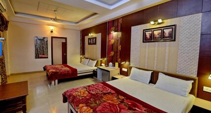 Om Sai Palace Room Type - Family Suite Room