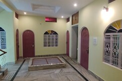 Shree Guest House