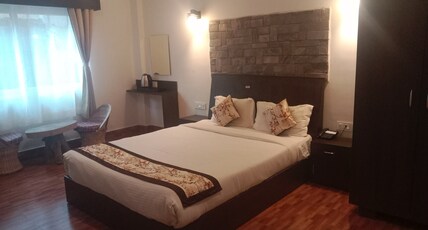 Ratna Vajra Vatika Room Type - GROUND FLOOR DELUXE  DOUBLE ROOMS