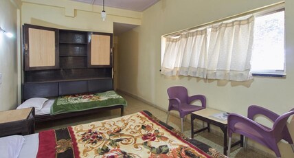 Hotel Gitanjali Room Type - Deluxe Non Ac Room with Balcony