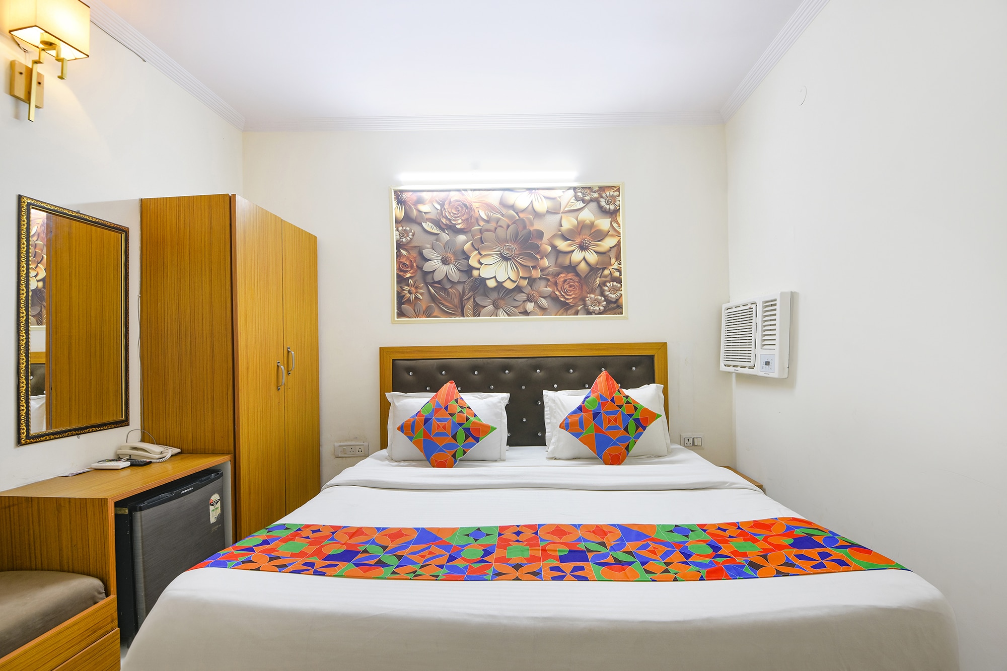 FabHotel Rivlet Central Delhi - Tap to explore photos