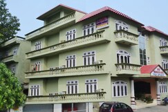 Hotel Mata Vaishno Devi And Pooja Restaurant