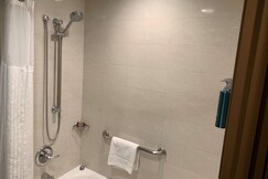 Doubletree by Hilton Whittier Los Angeles