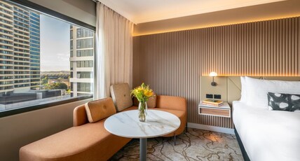 PARKROYAL Parramatta Room Type - Deluxe King