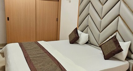 Hotel Jp Palace Room Type - PREMIUM SUITE AC  ROOM