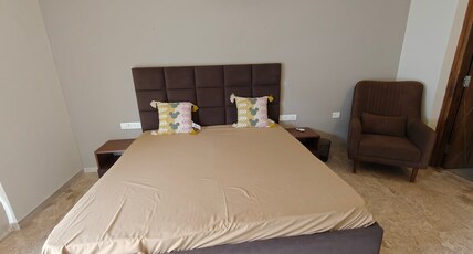 Luxury Room 5 with Ensuite in Sector 34 Chandigarh Room Type - Bedroom 5