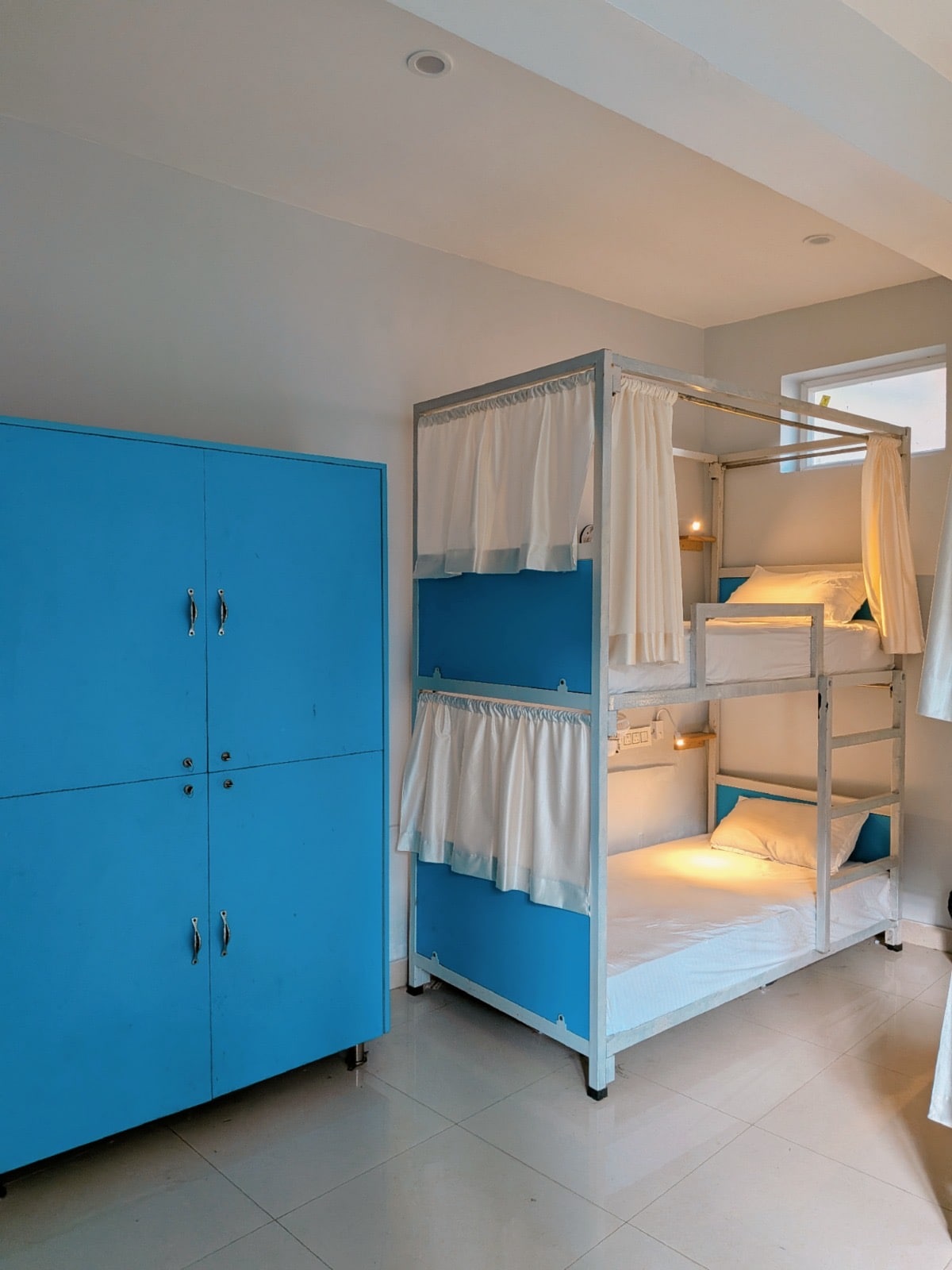Hogwards Bunks - Tap to explore photos