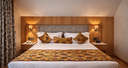 Mountnoor Sarovar Premiere Pahalgam Room Type - Deluxe Double With Balcony