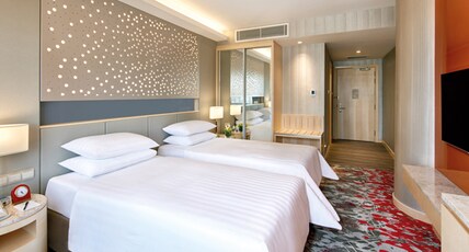 Sunway Pyramid Hotel Room Type - Deluxe Room (Child Sharing Existing Bed, exlcude breakfast)