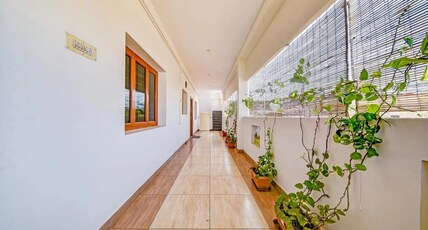 Sarguru Residency Room Type - Double AC rooms