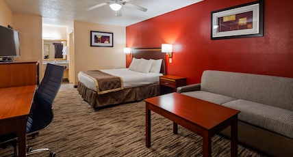 Best Western Executive Inn Room Type - 1 King Bed, Non-Smoking, High Speed Internet Access, Microwave And Refrigerator, Coffee Maker, Iron 