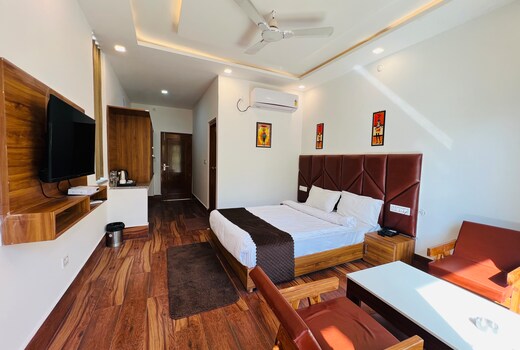 The Shalam Resort