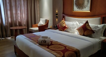 Raj Regent, Manarcadu Room Type - Premium Deluxe