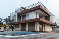 Green Ashiyana Resort