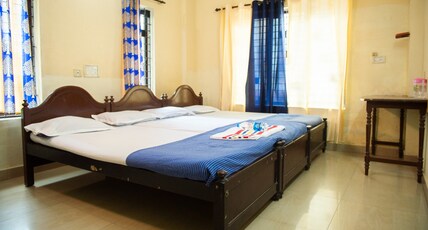 Sreeja Inn Room Type - Three Bed Non Ac Family Room