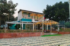 VANVASS HOTEL AND RESORT