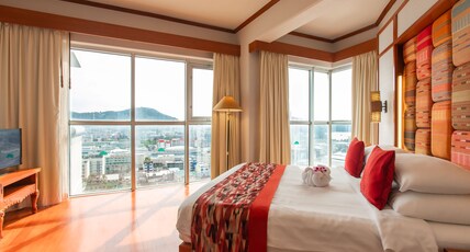 The Royal Paradise Hotel & Spa Room Type - Suite Paradise Wing with Bathtub