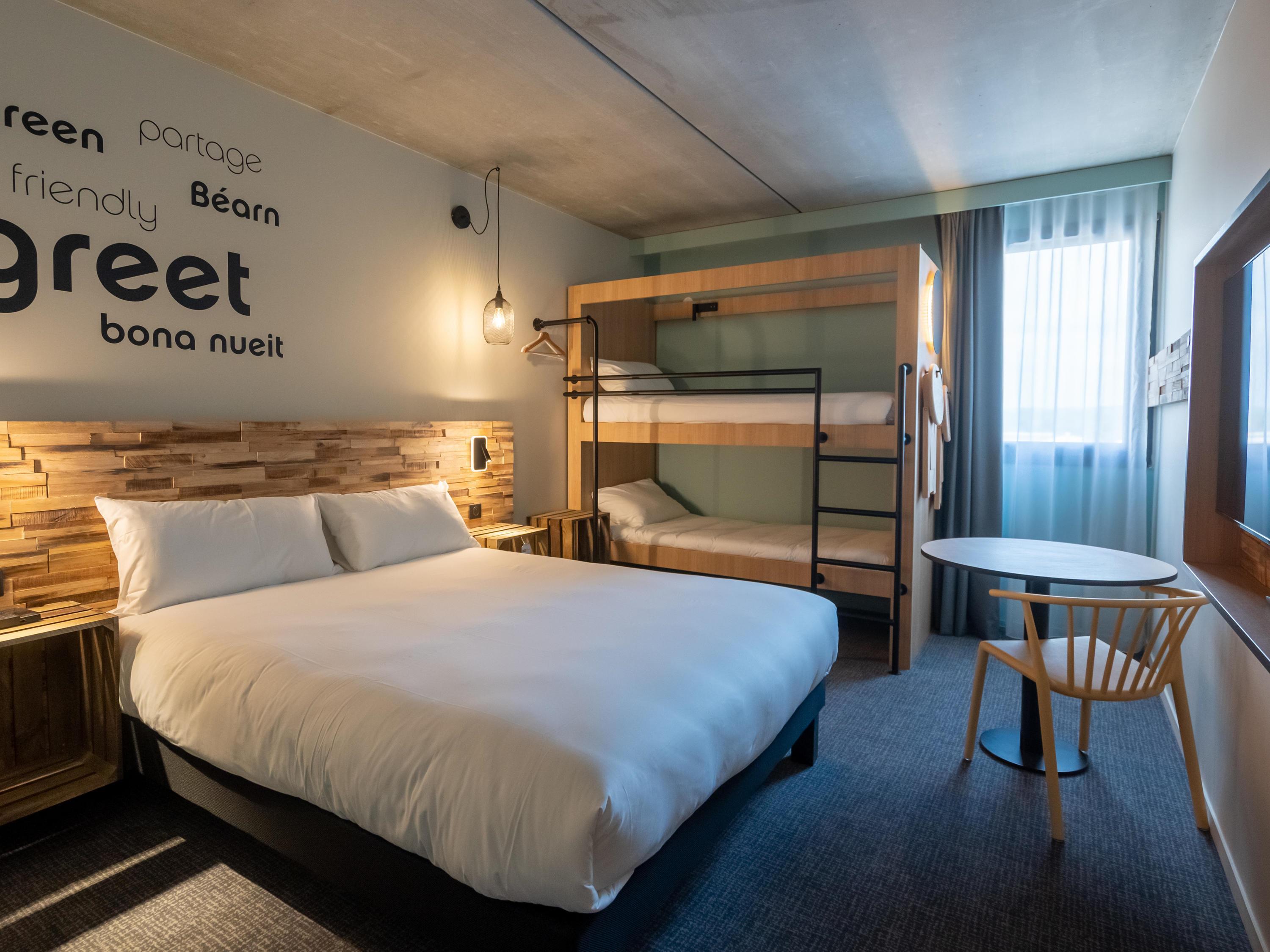 greet hotel Orthez Bearn - Tap to explore photos