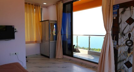 Sea Eagle Homestay Coastal Retreat Deluxe Room Type - Sea Eagle Homestay Coastal Retreat Super Deluxe