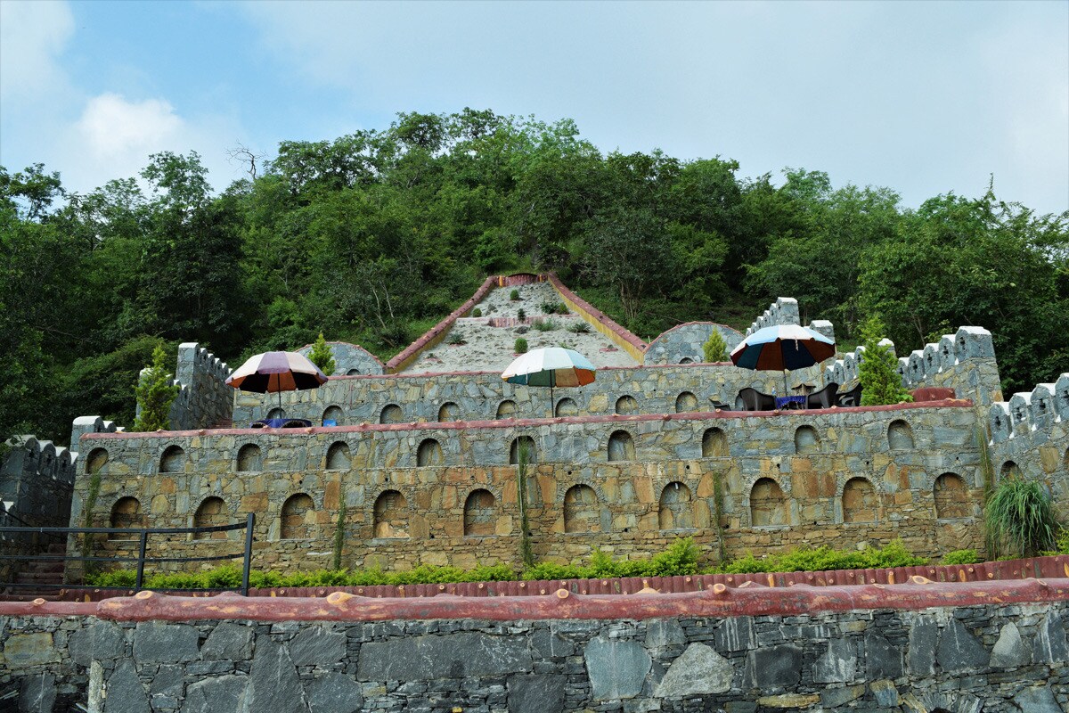 Garh Kumbha (Pure Vegetarian) - A Complete Family Resort - Tap to explore photos